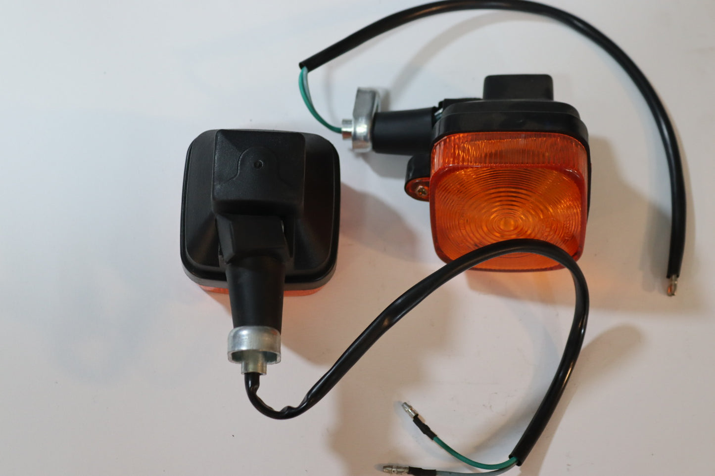 2ICHARAT PART KHALFE-إشارات بارت خلفي
