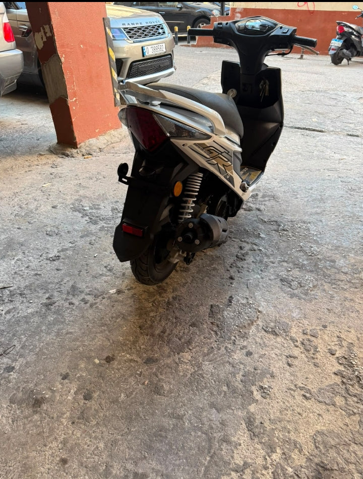 GR GR for Sale
