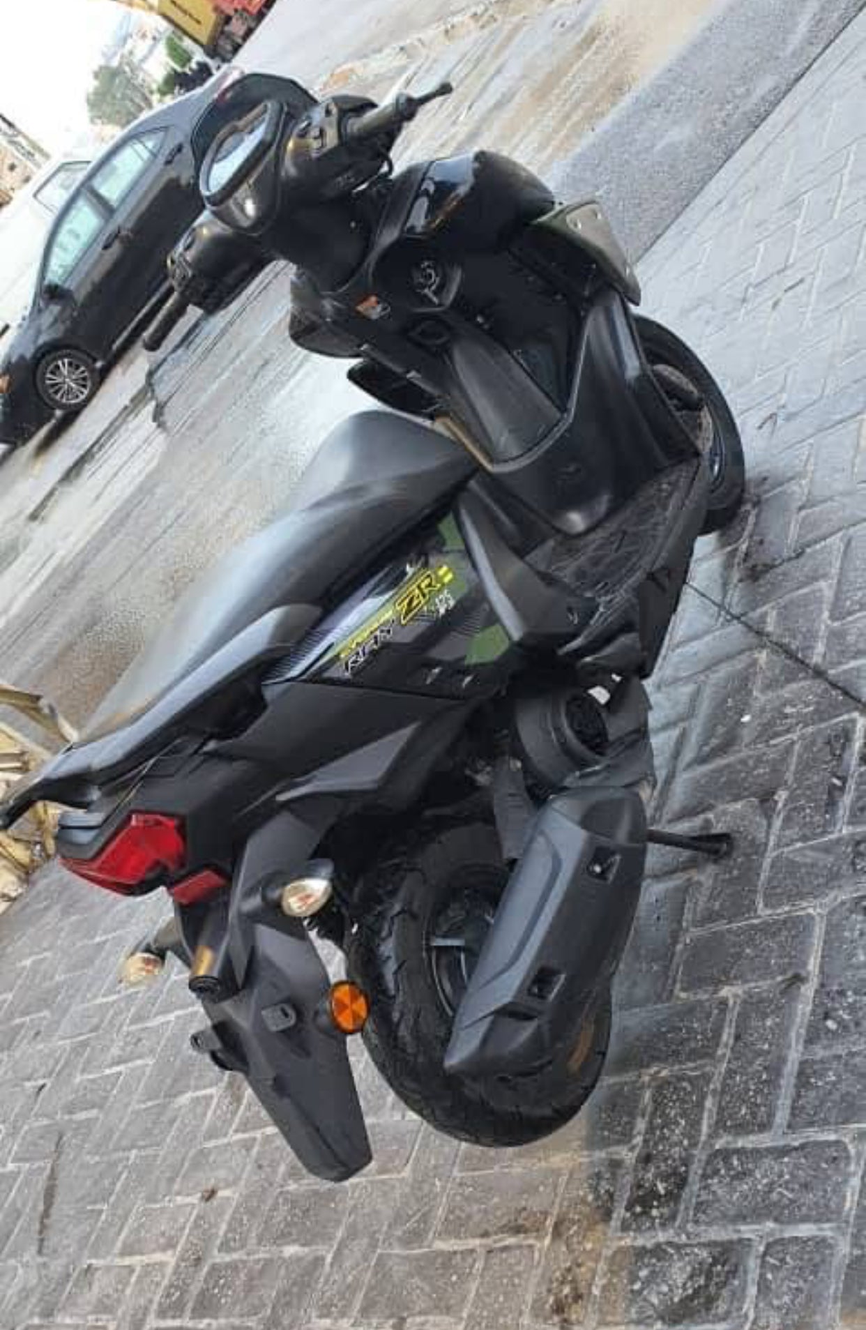 BUY YAMAHA RAY ZR