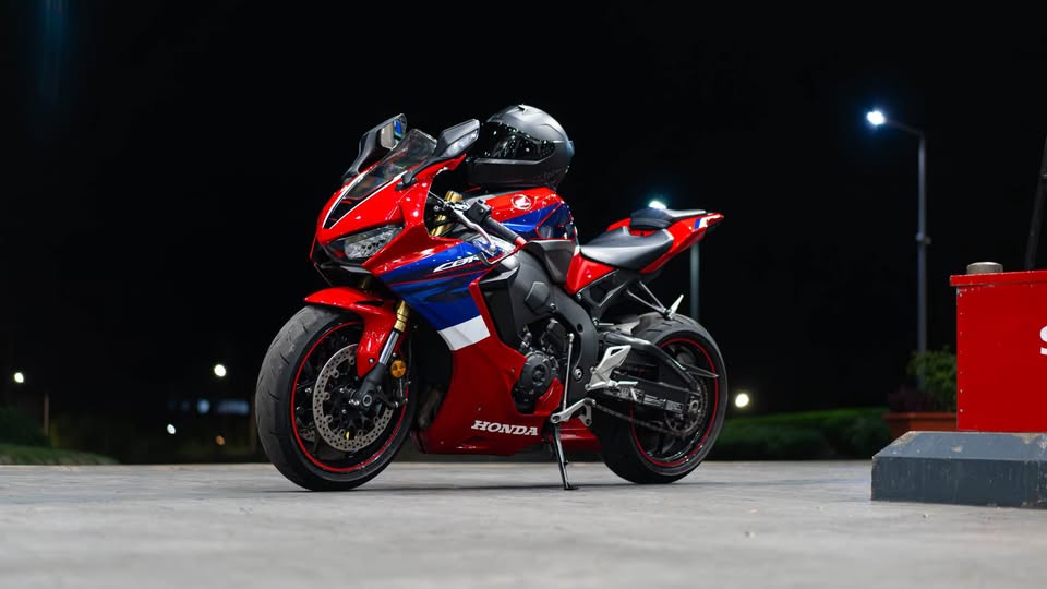 BUY CBR 1000 HONDA