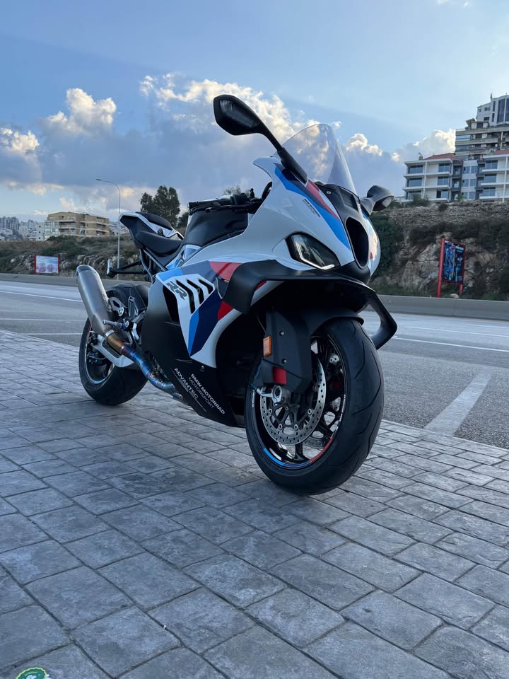 BUY M1000RR BMW