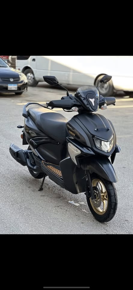 BUY YAMAHA RAY ZR