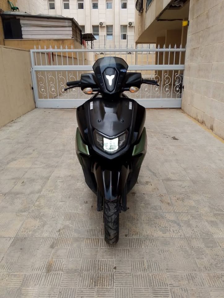 BUY YAMAHA RAY ZR