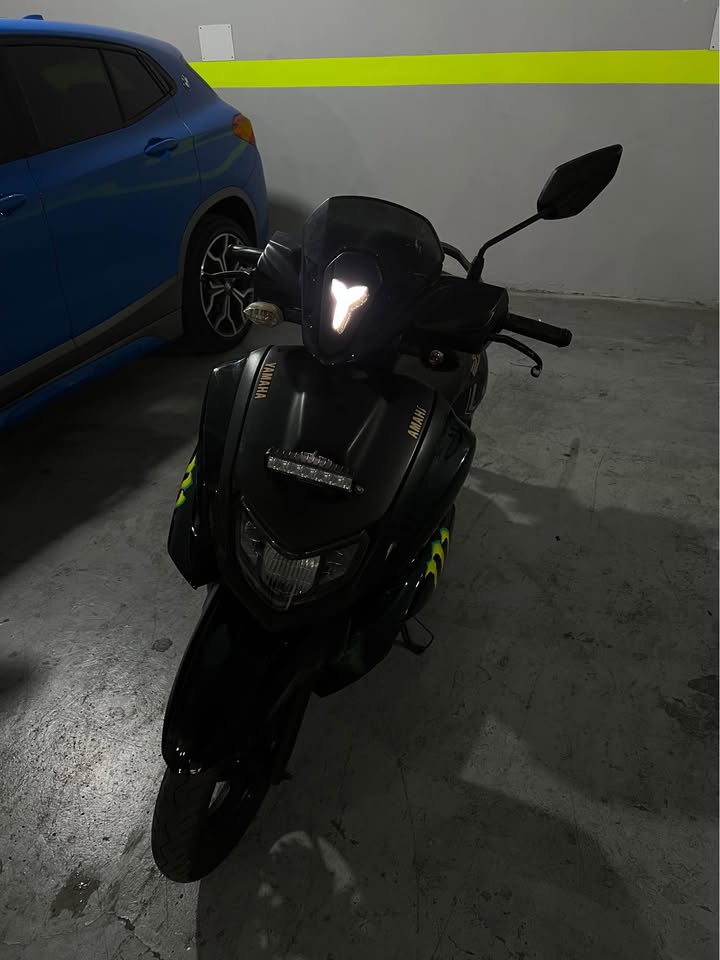 BUY YAMAHA RAY ZR