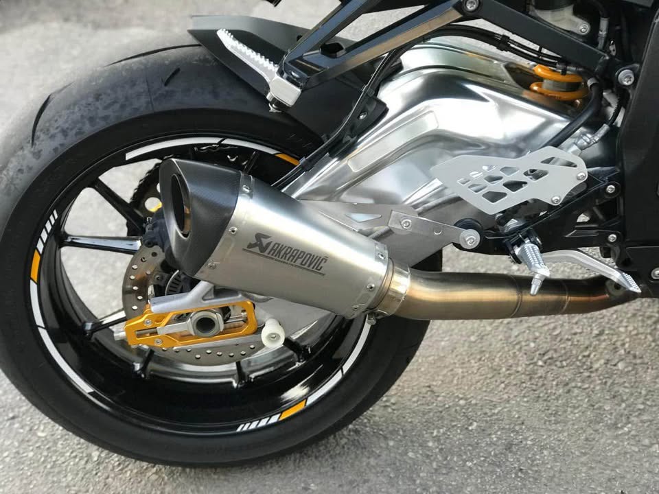 BMW S1000RR ODO 8000 KM