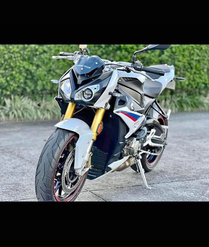 BUY BMW S1000R NAKED