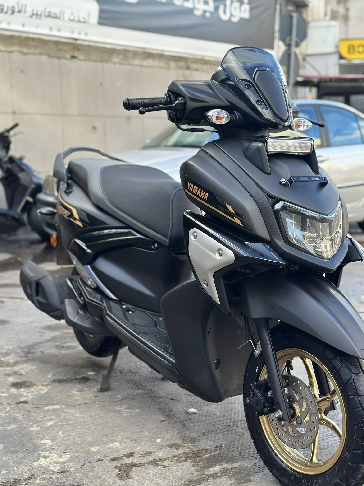 BUY YAMAHA RAY ZR