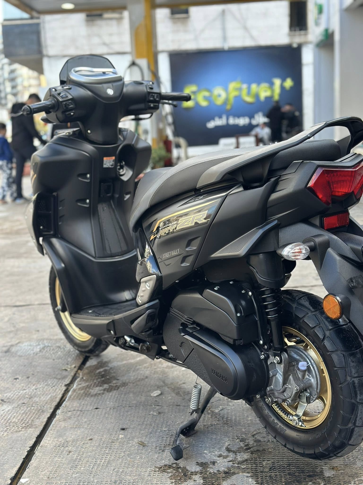 BUY YAMAHA RAY ZR