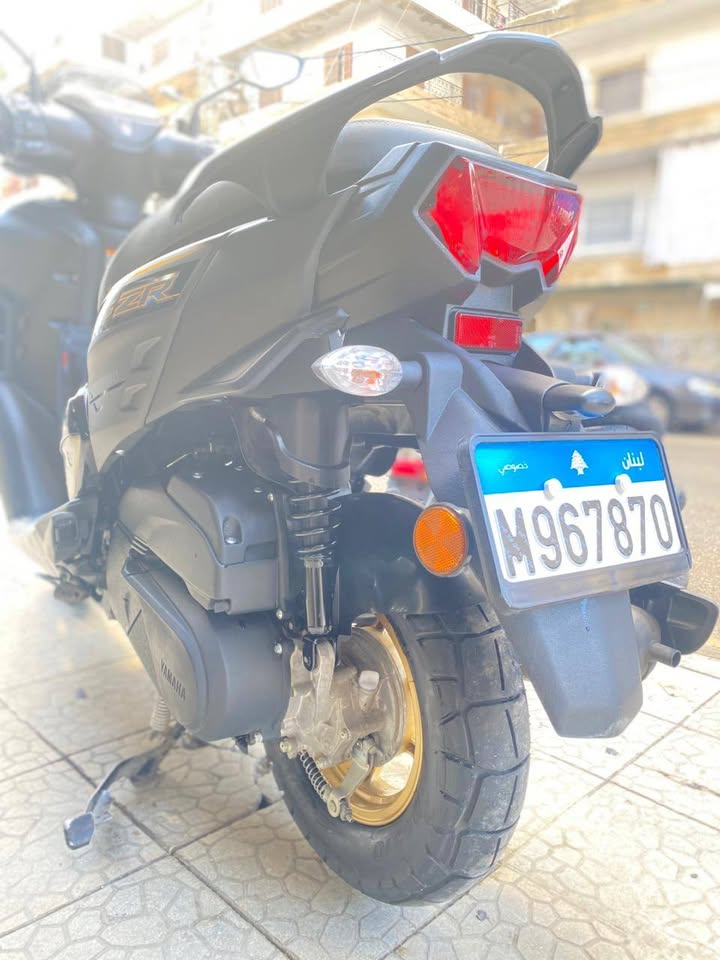BUY YAMAHA RAY ZR