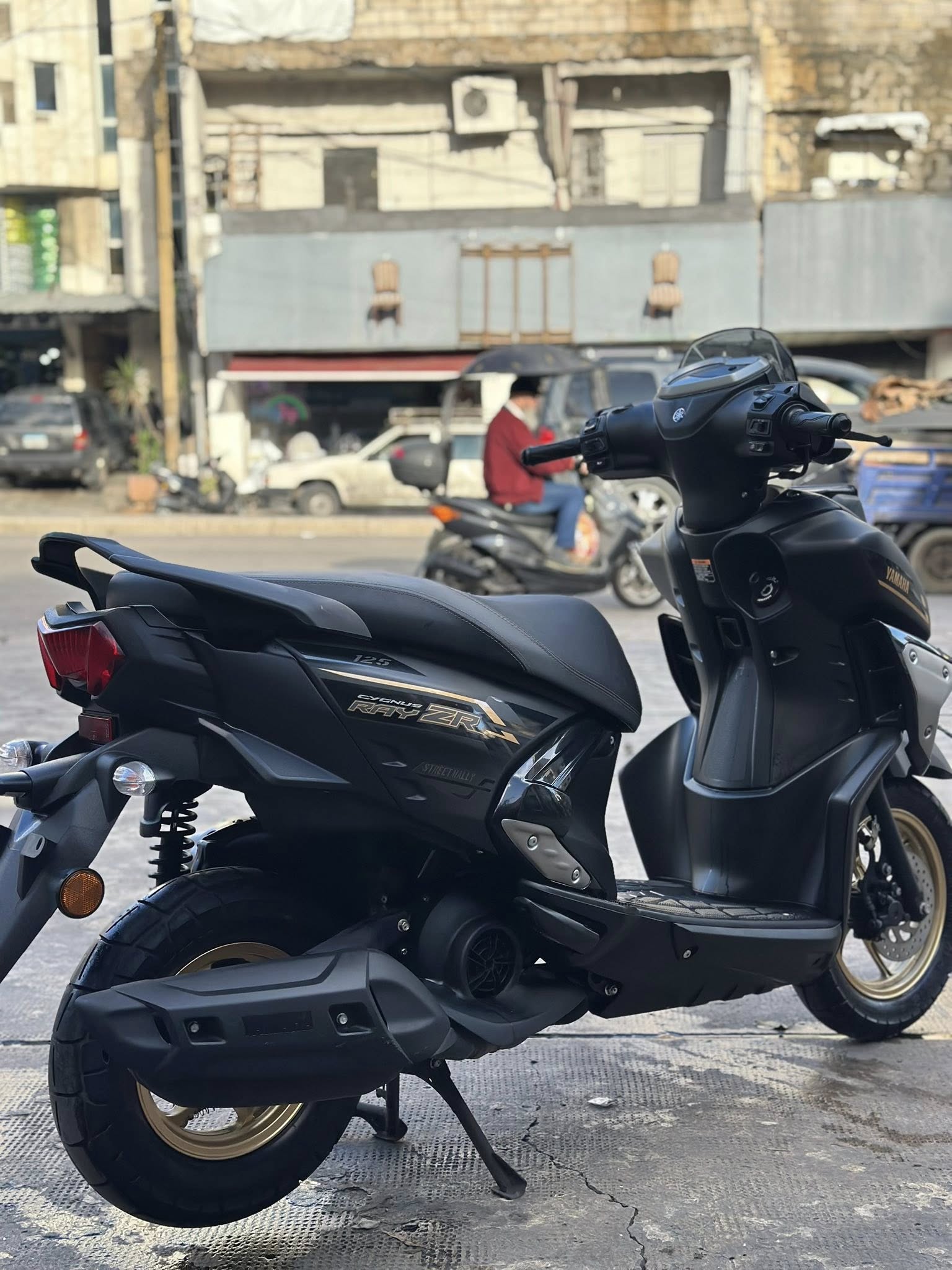 BUY YAMAHA RAY ZR
