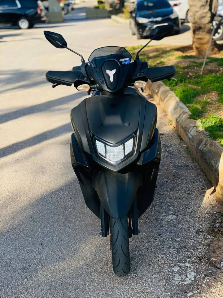BUY YAMAHA RAY ZR