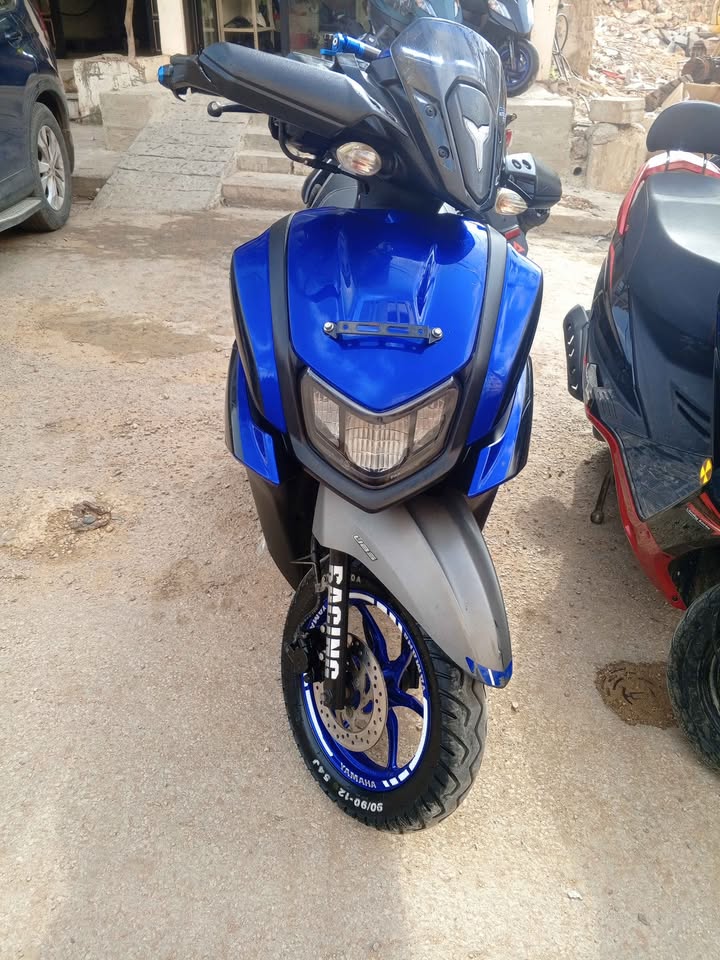 BUY YAMAHA RAY ZR