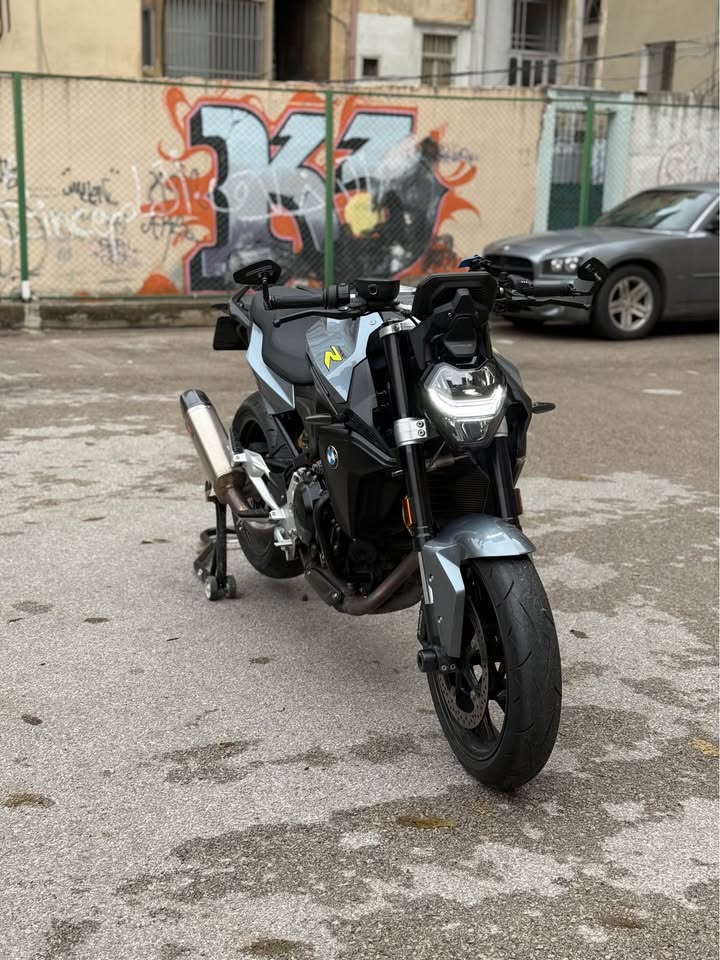 BUY BMW F900R