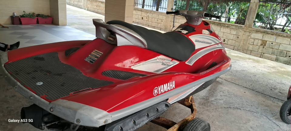 BUY JETSKI