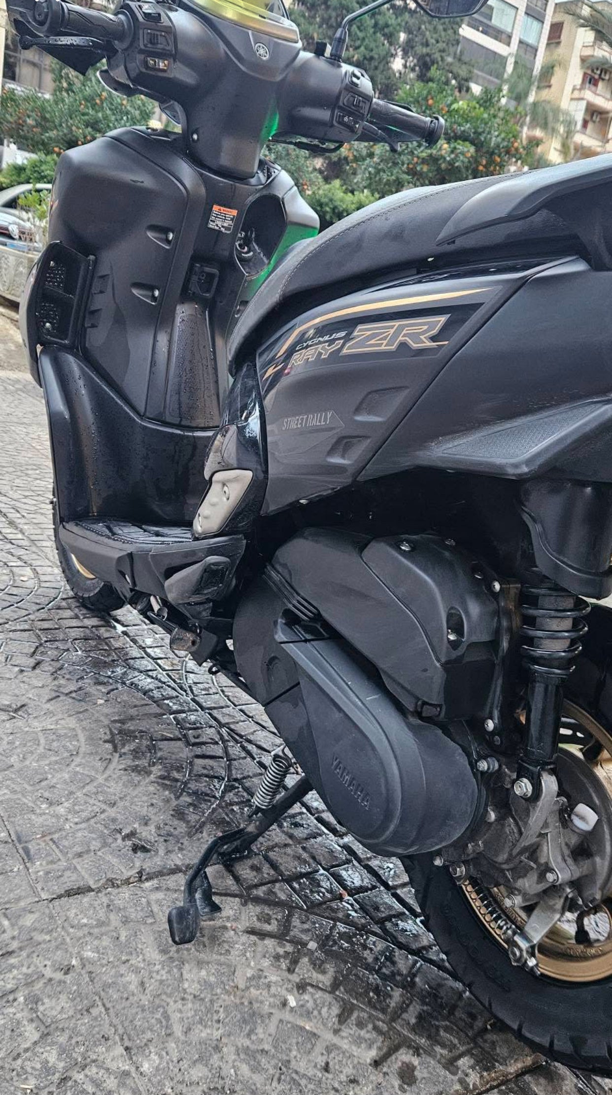 BUY YAMAHA RAY ZR