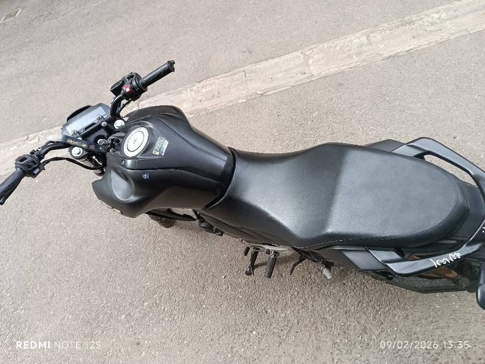 BUY YAMAHA FZS