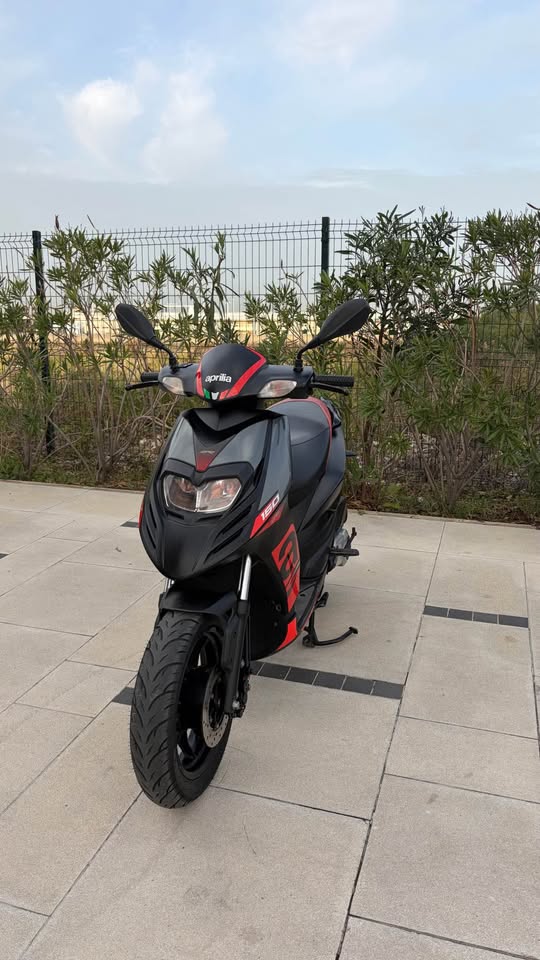 BUY APRILIA