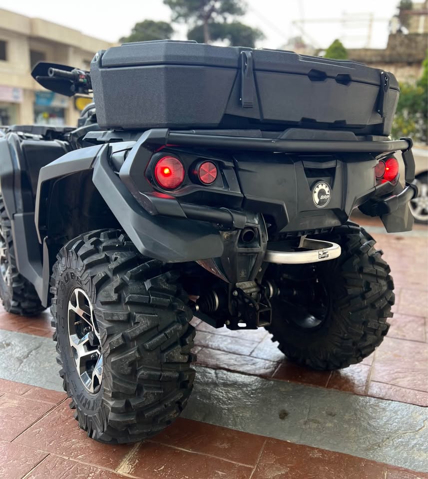 ATV  CAN AM