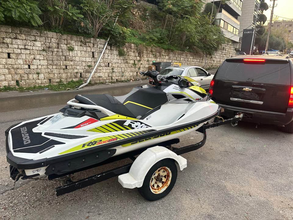 BUY JETSKI