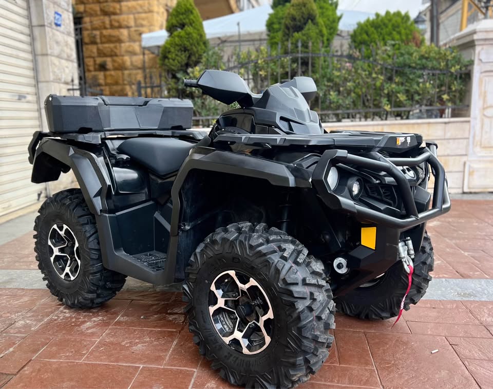 ATV  CAN AM