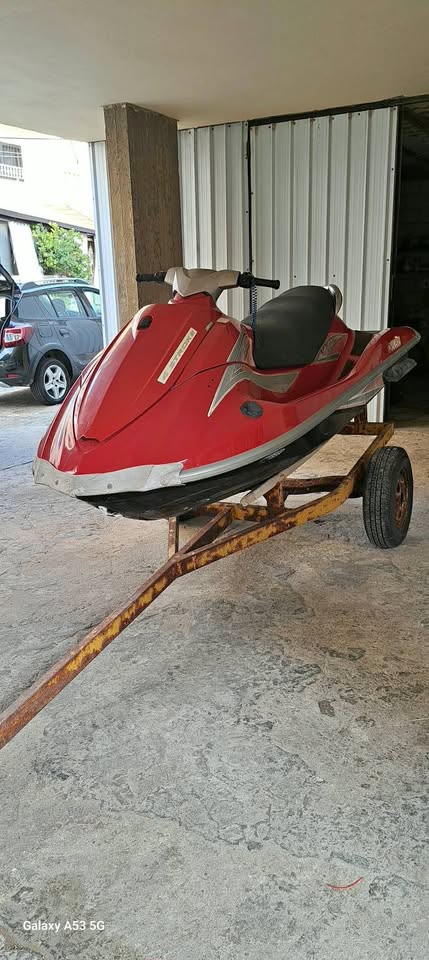 BUY JETSKI