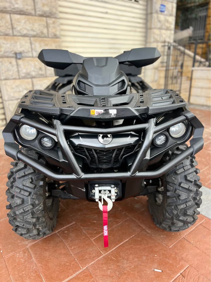 ATV  CAN AM