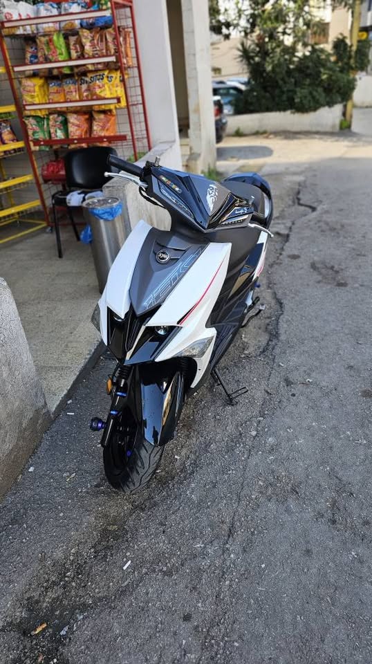 BUY SYM JET200