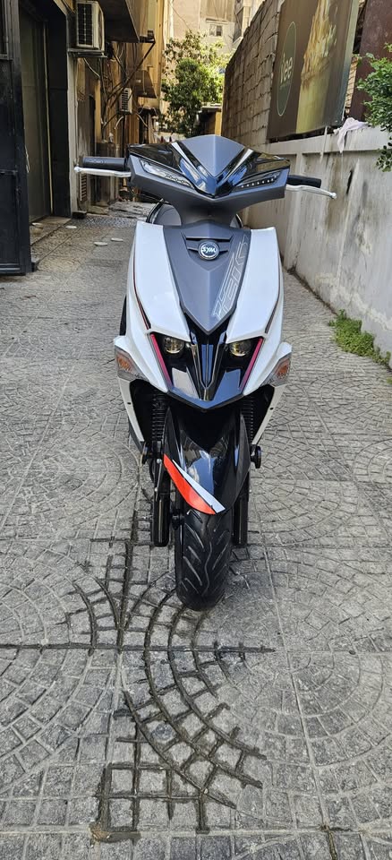BUY SYM JET 200