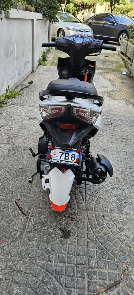 BUY SYM JET 200