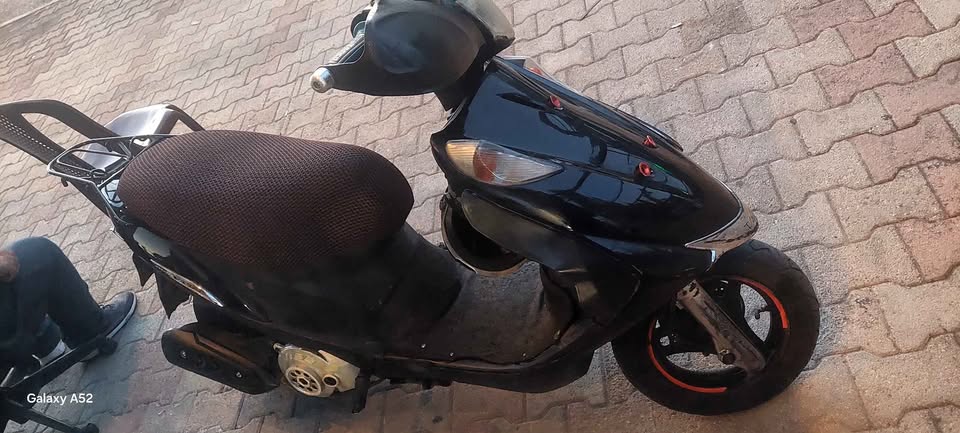 BUY V125 JAPAN