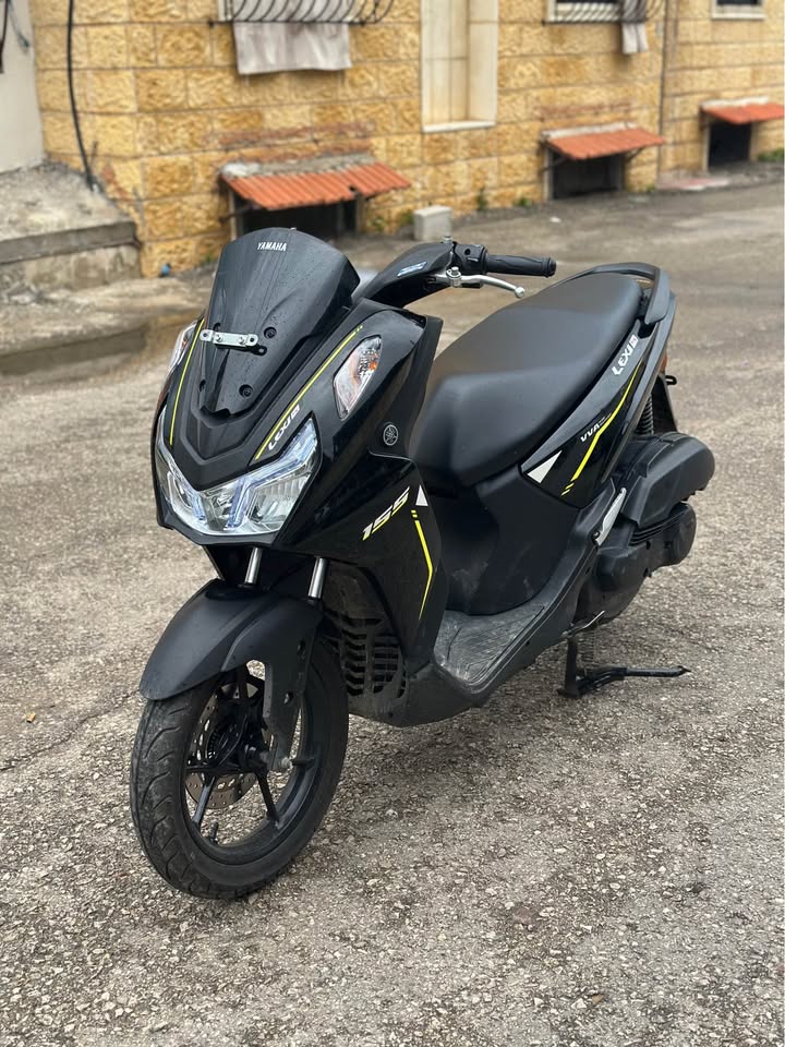 BUY YAMAHA LEXI