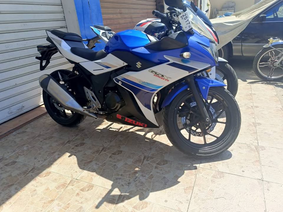 BUY SUZUKI GSXR 250