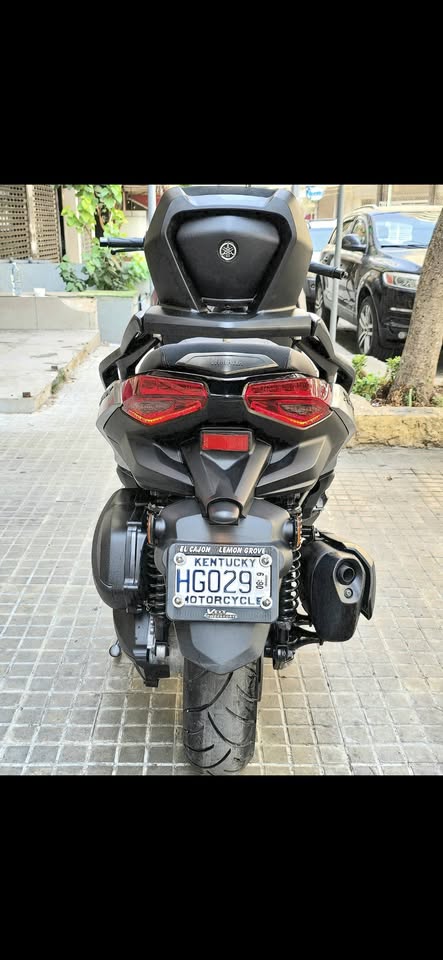 BUY XMAX YAMAHA