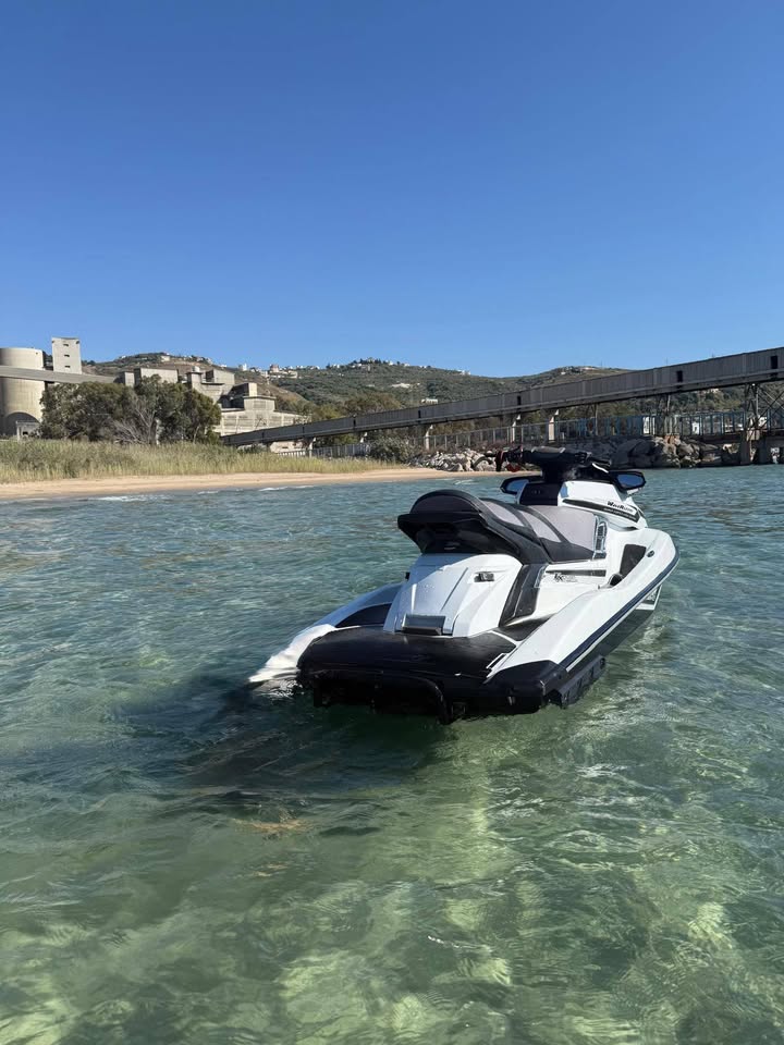 BUY JETSKI