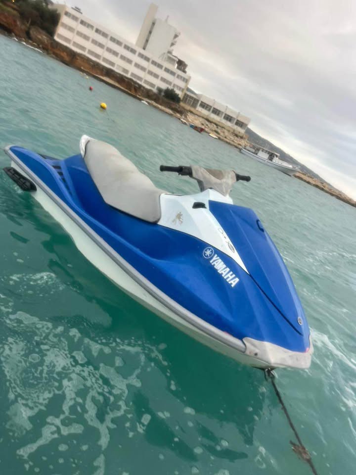 BUY JETSKI