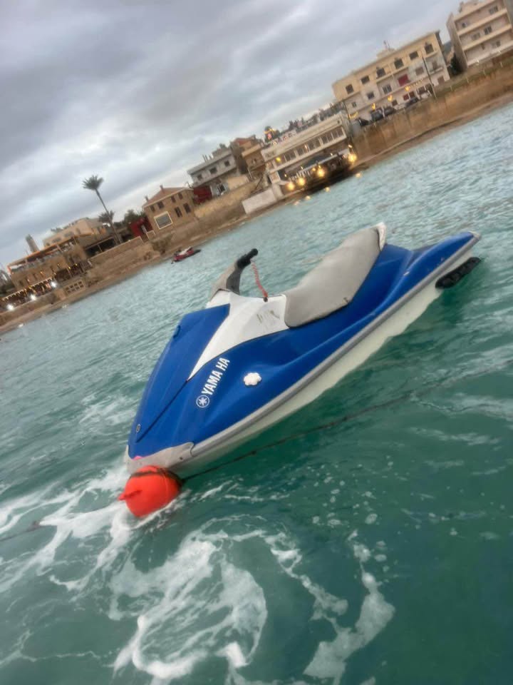 BUY JETSKI