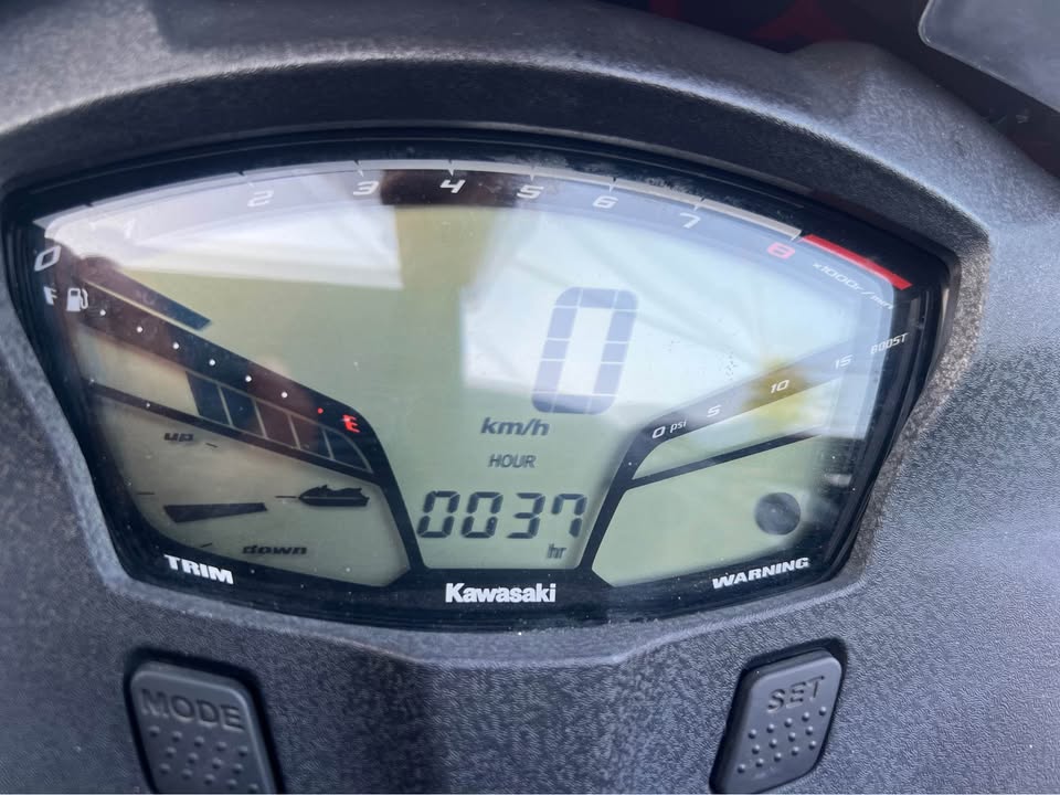 BUY JETSKI