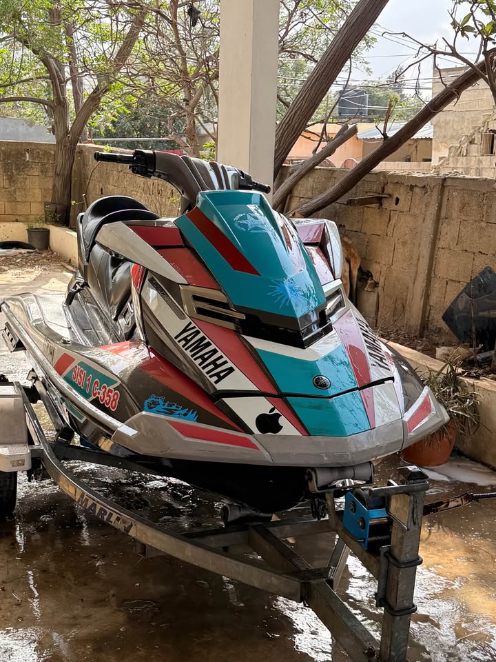 BUY JETSKI