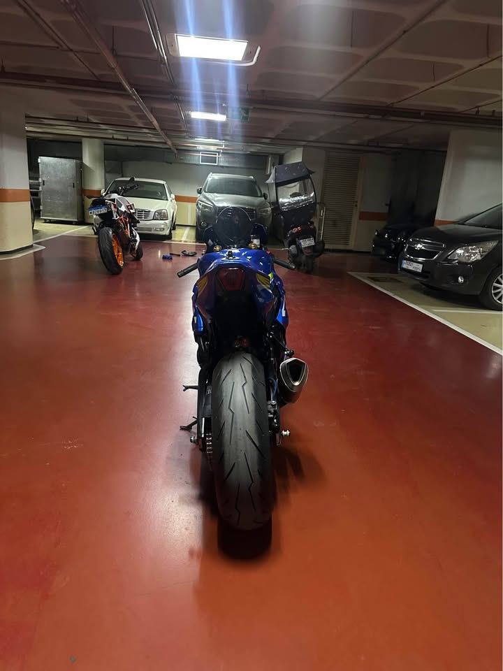 BUY GSXR1000