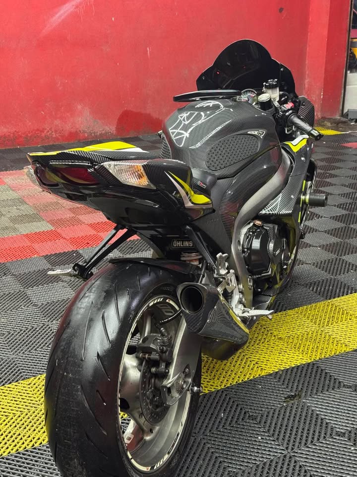 SUZUKI GSXR1000