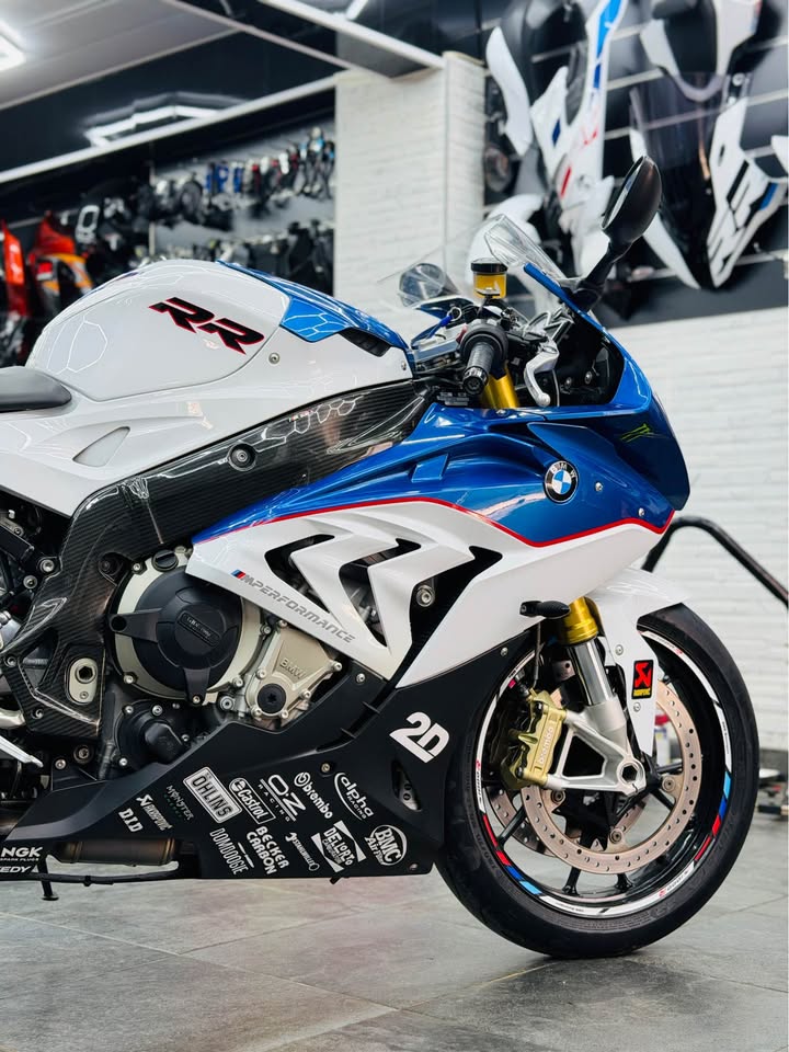 BMW S1000RR BEIRUT1