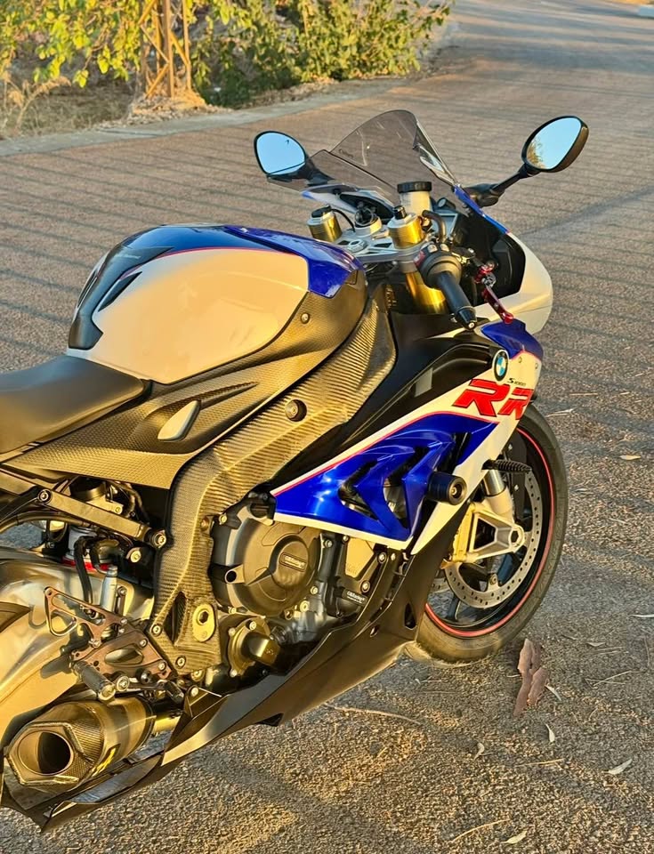 BUY BMW S1000RR