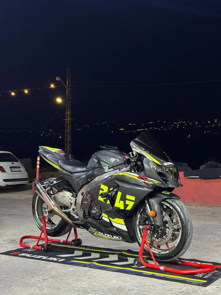 SUZUKI GSXR1000