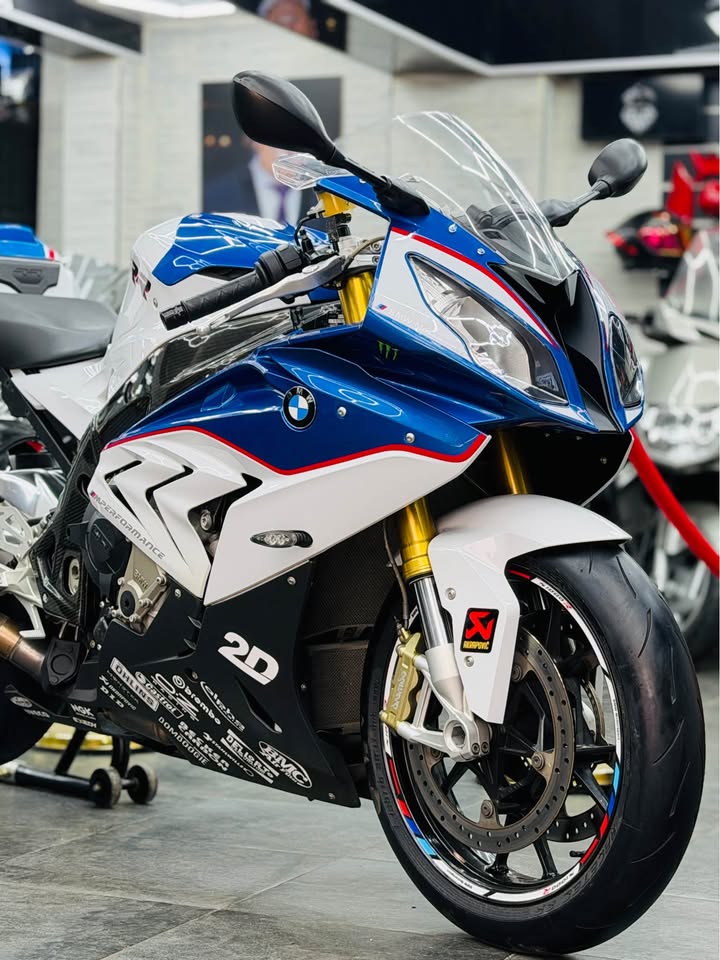 BMW S1000RR BEIRUT1