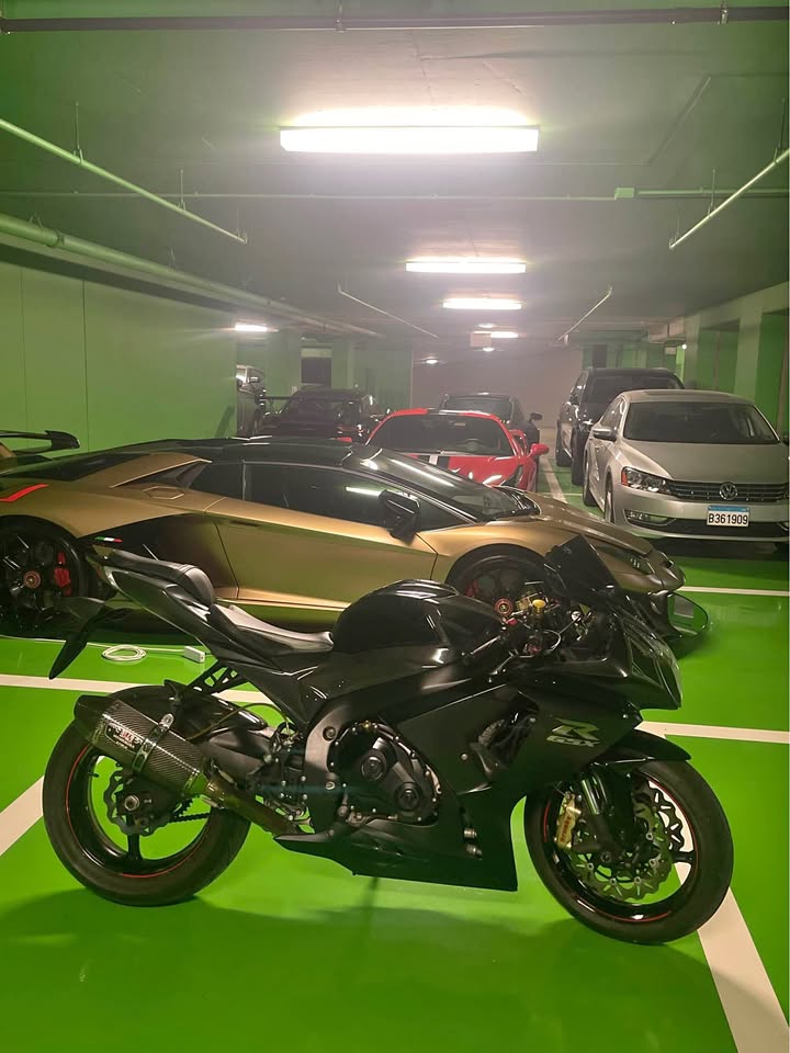 BUY GSXR1000