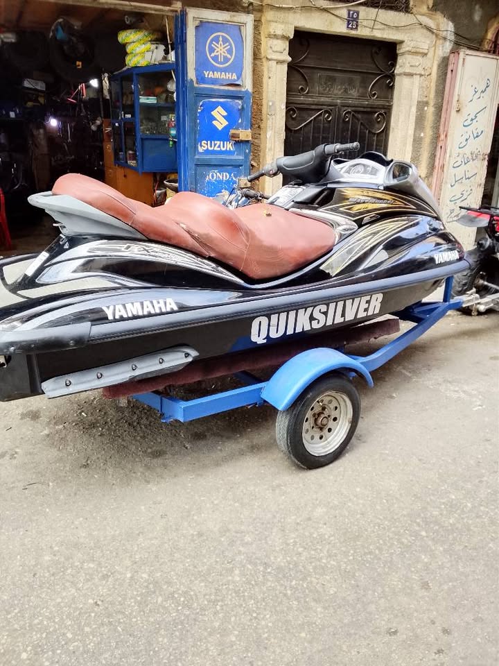 BUY JETSKI