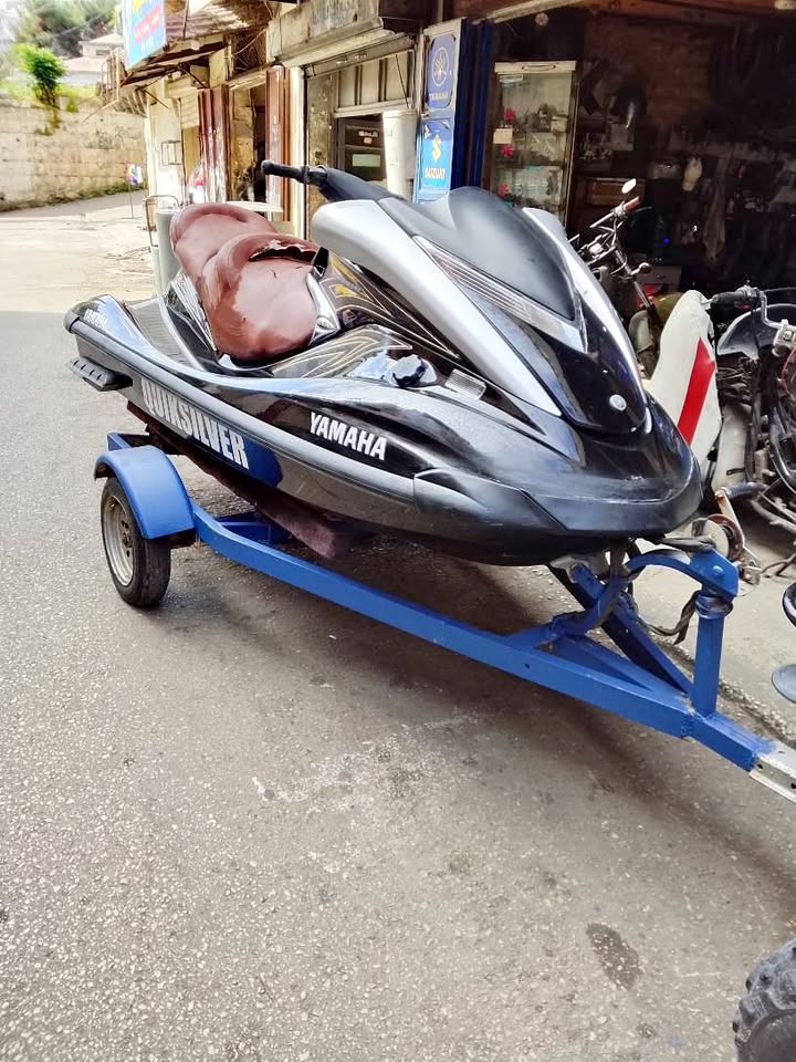 BUY JETSKI