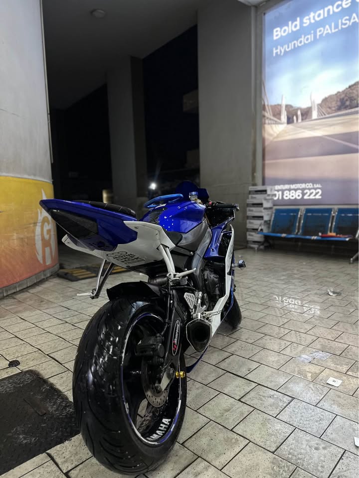 BUY R6 YAMAHA