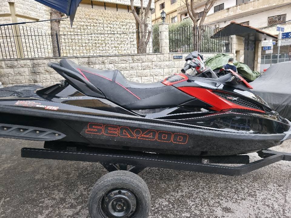 BUY JETSKI