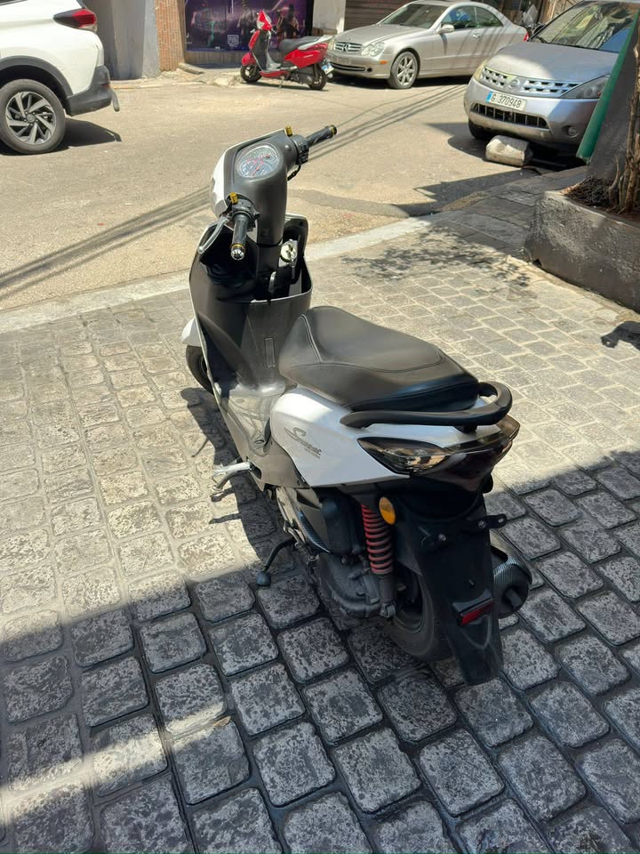 BUY SWEET AZZO